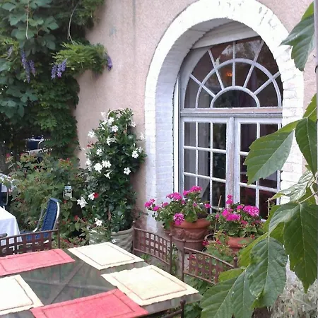 Hotell Le Saint Mamet D'eux Septfonds
