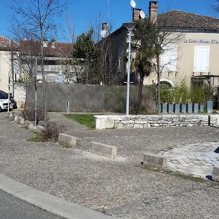 Hotell Le Saint Mamet D'eux Septfonds
